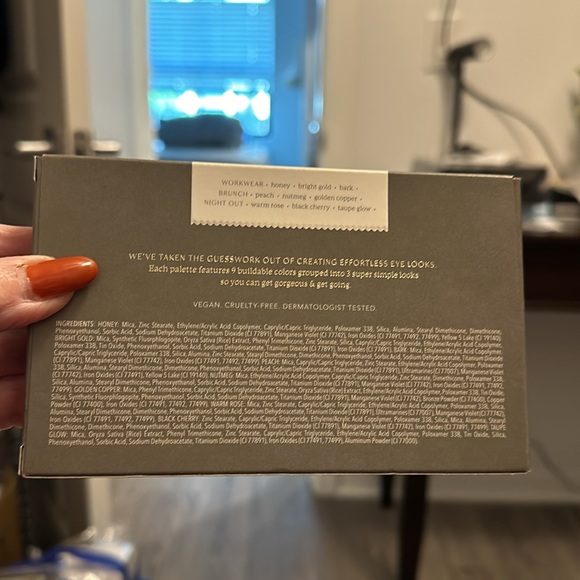 Complex Culture Full Time Eyeshadow Pallet - NEW - Picture 5 of 9